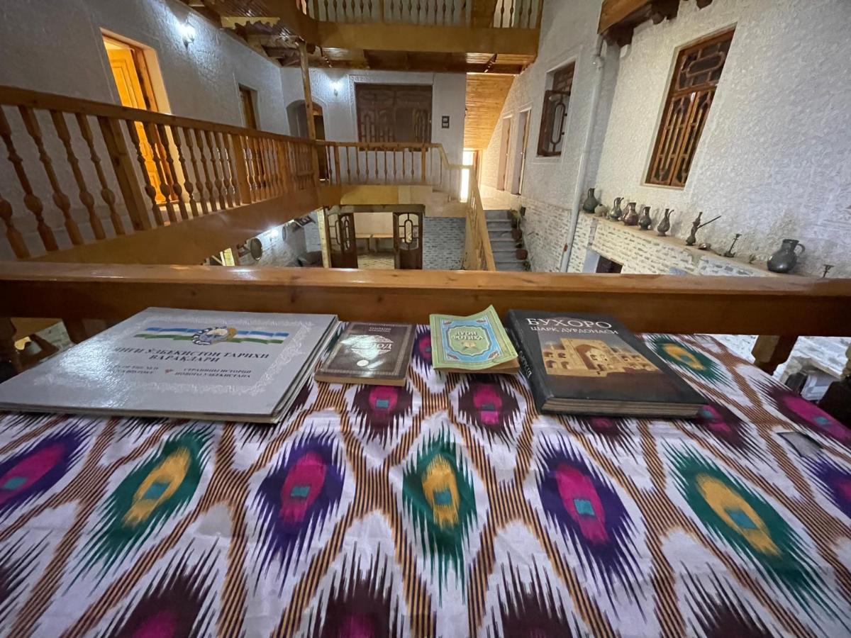 ホテル Bukhara Zaringiz エクステリア 写真