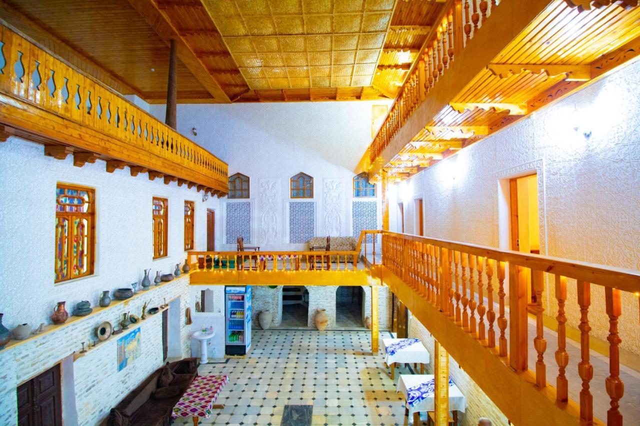 ホテル Bukhara Zaringiz エクステリア 写真