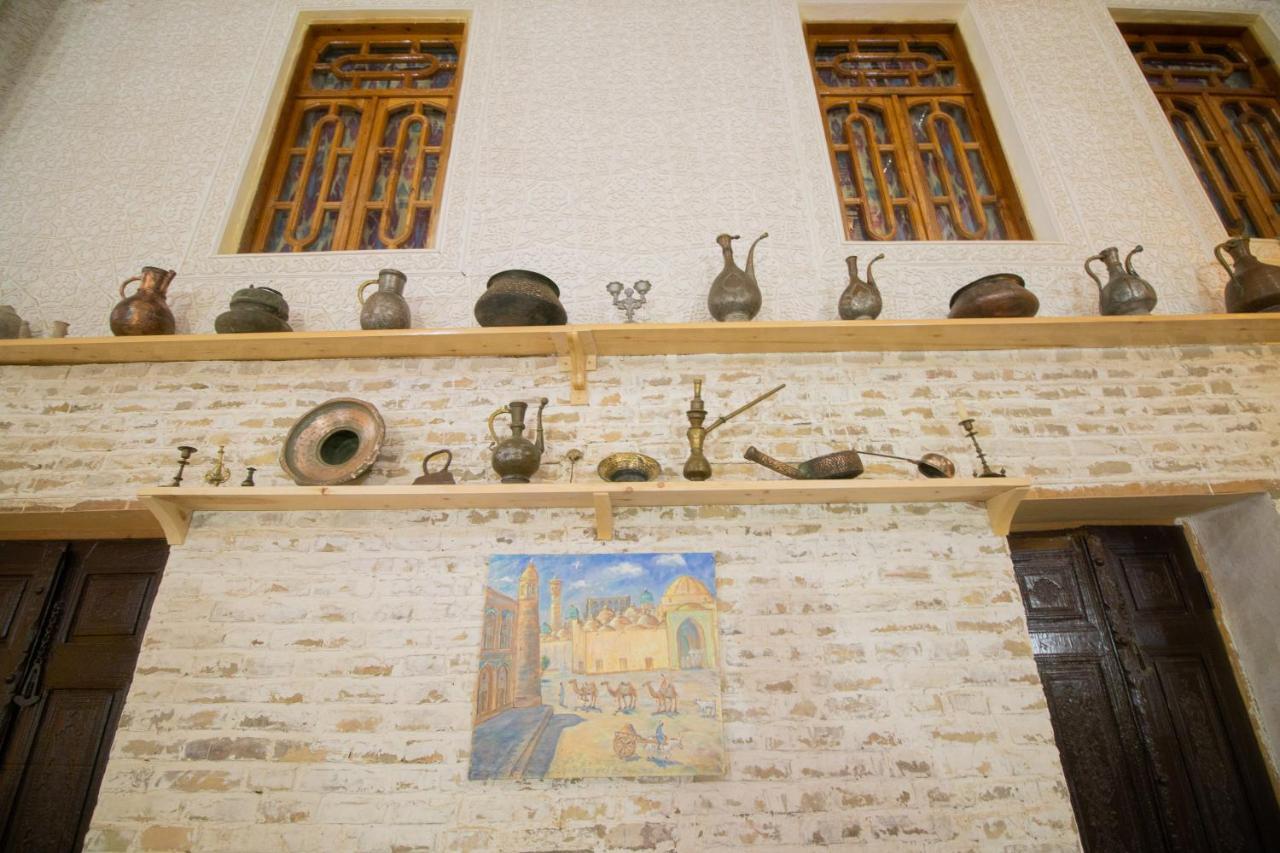 ホテル Bukhara Zaringiz エクステリア 写真