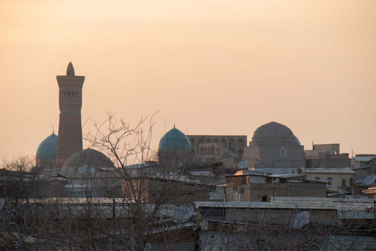 ホテル Bukhara Zaringiz エクステリア 写真